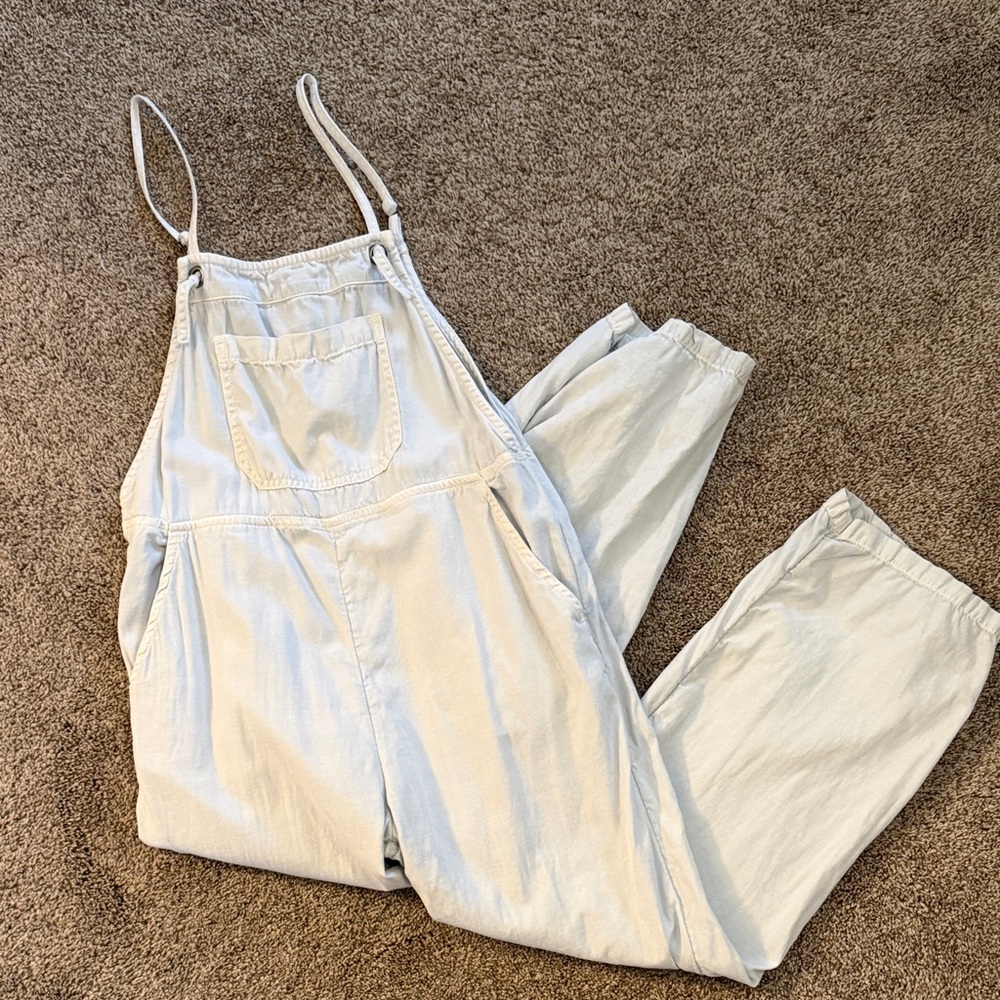 Girls billabong overalls